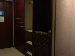 -汉庭(上海虹桥机场新店)