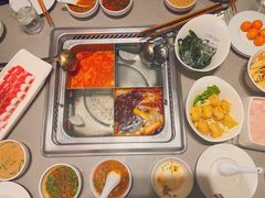 -海底捞火锅(宝龙广场夜宵主题店)