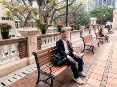 -香港大学