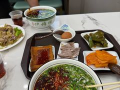 -伊穆祥牛肉面总店·清真