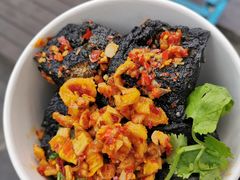 -黑色经典臭豆腐·湖南特产(坡子街店)