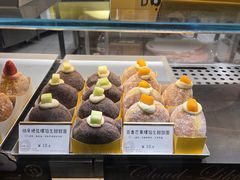 -85度C(生甜甜圈研究工坊·上海平凉店)