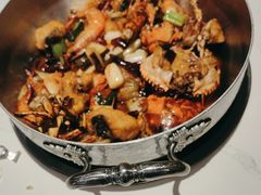 -七欣天香辣蟹火锅(闵行浦江欢乐颂店)