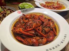 -叶派龙虾•招牌香辣蟹·海鲜(中海国际店)