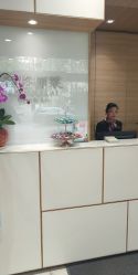 -CARR SALON