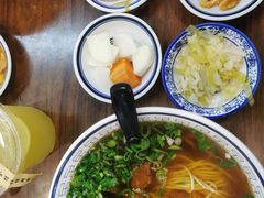 -陇兴楼兰州拉面(西安咸阳国际机场店)