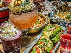 -街角等你.大连海鲜烧烤.经典铁板海鲜串(西安路店)