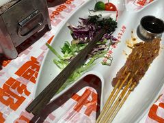 -威记烧嘢·南宁烧烤·超级生牛(绿地店)