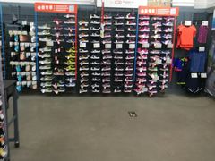 -迪卡侬(观山店)