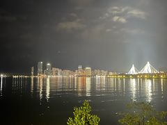 -万绿园