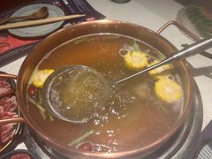 -牛村来人潮汕牛肉火锅(西单店)