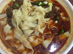 -雷祖芳老妈蹄花店