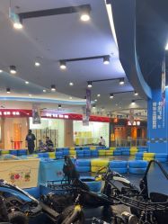 -卡尔飞车(武汉青山印象城店)