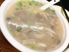 -胡子饮食店