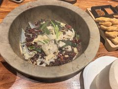 -滇香肴·云南菜蒸汽石锅鱼(云南北路店)
