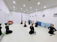 -予荷舞蹈(盛景校区)