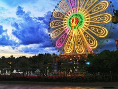 -七彩云南欢乐世界