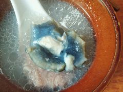 -老字号眼镜子煎包汤包店