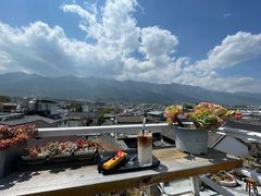 -唐咖精品咖啡(大理古城手冲店)