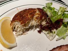 招牌蟹肉饼-Wolfgang’s Steakhouse 沃夫冈牛排馆(上海白玉兰广场店)