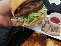 -The Habit Burger Grill 哈比特汉堡(爱琴海店)