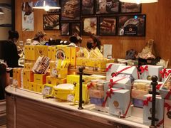 -巴黎贝甜(大宁国际商业广场店)