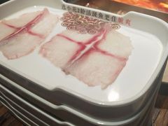 -老牌坊云南鱼豆花火锅(嵩山店)
