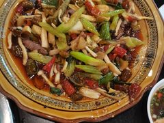 -老来福·非遗酸汤兔(凯旋路店)