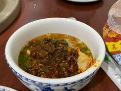 -姚记抚仙湖石锅鱼庄