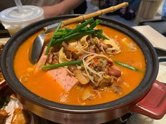 -俏凤凰(美林M·LIVE天地东座店)
