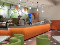 -油梨树 AVOCADO TREE(亮马桥店)