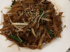 干炒牛河-茶港·点心·啫啫煲(范湖万达广场店)