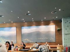 大堂-星巴克(深圳新沙天虹店)