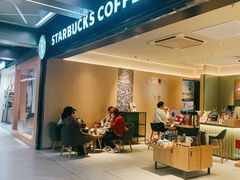 -星巴克臻选(上海中环广场2F店)