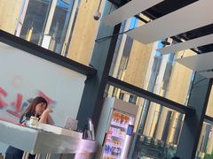 -漠浔MOTION健身(虹桥国际展汇店)