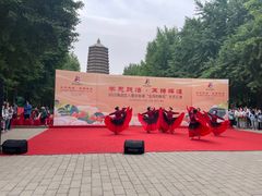 -玲珑塔公园
