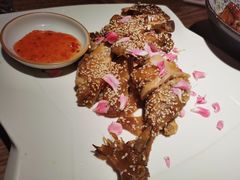 桃花烤鸡-蜜桃餐厅·江浙融合菜(荟聚购物中心店)