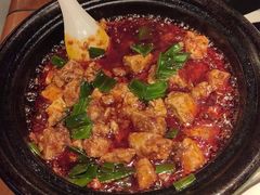 -万重锦·人文川菜馆(骡马市店)