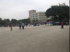 球场-西南交通大学九里校区-篮球场