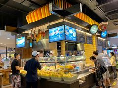-Pier 21 (Terminal 21 Asok)