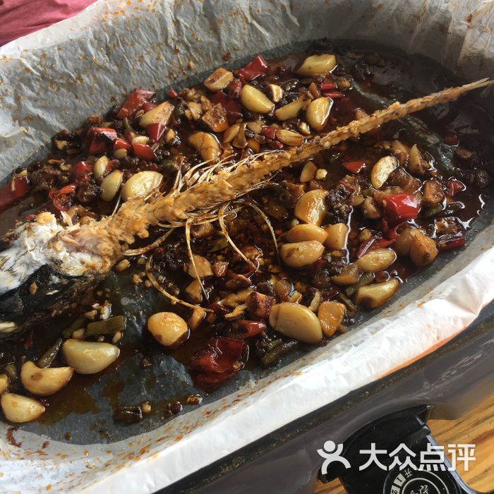 两只猫纸包鱼·易纸包草鱼图片-北京川菜-大众点评网