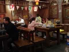 -一品江湖烧烤餐厅