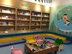 -戊辰亲子游泳俱乐部