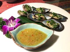 -忘忧草融合私房菜(红鼎国际店)