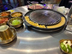 -釜山火炉·海鲜烤肉(紫藤路店)
