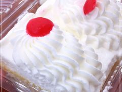 -红宝石·鲜奶小方·海派西点房(南丹店)