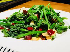 -觅山云南菜(泊富ICITY店)