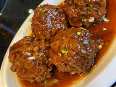 -梅飞酒家(名辉豪庭店)