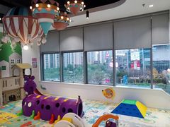 低幼游乐区-艾悠宝亲子游泳·水育早教·婴幼儿游泳·儿童游泳