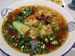 酸汤臊子面-大嘻咹biangbiang面(历史博物馆店)